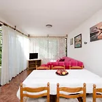 Zorka Apartman *