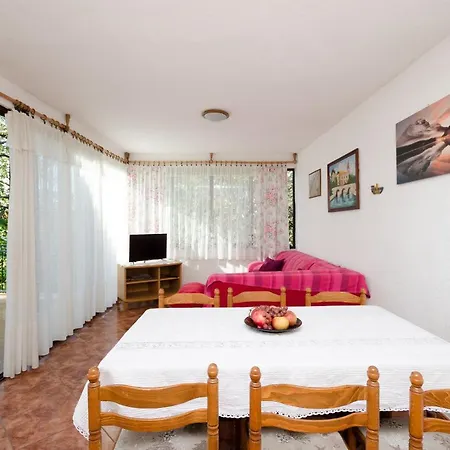 Zorka Apartmán *
