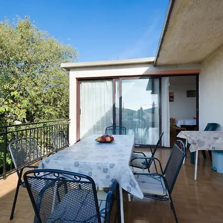 Apartment Zorka